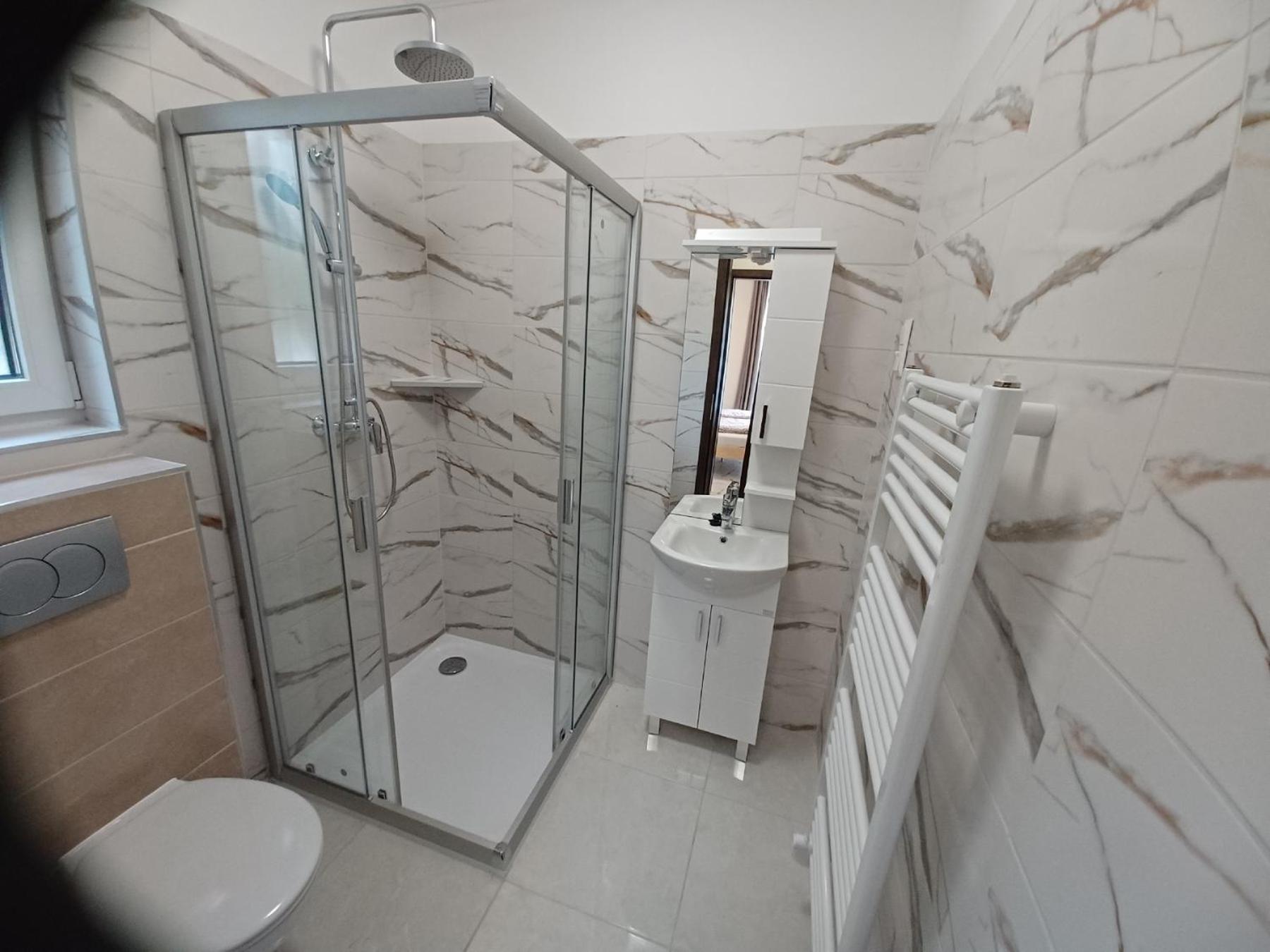 שיופוק Balatoni Aranyparti Apartmanok מראה חיצוני תמונה